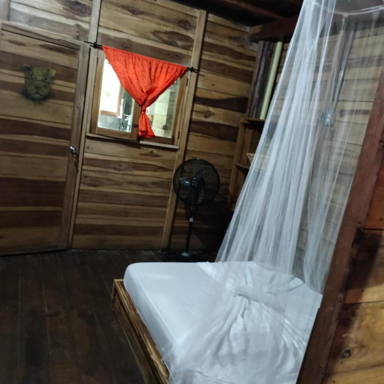 The Mompe Beach Hostal La Poza 外观 照片