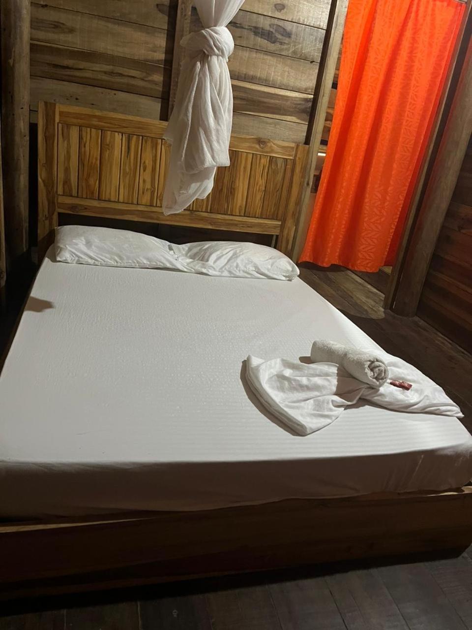 The Mompe Beach Hostal La Poza 外观 照片