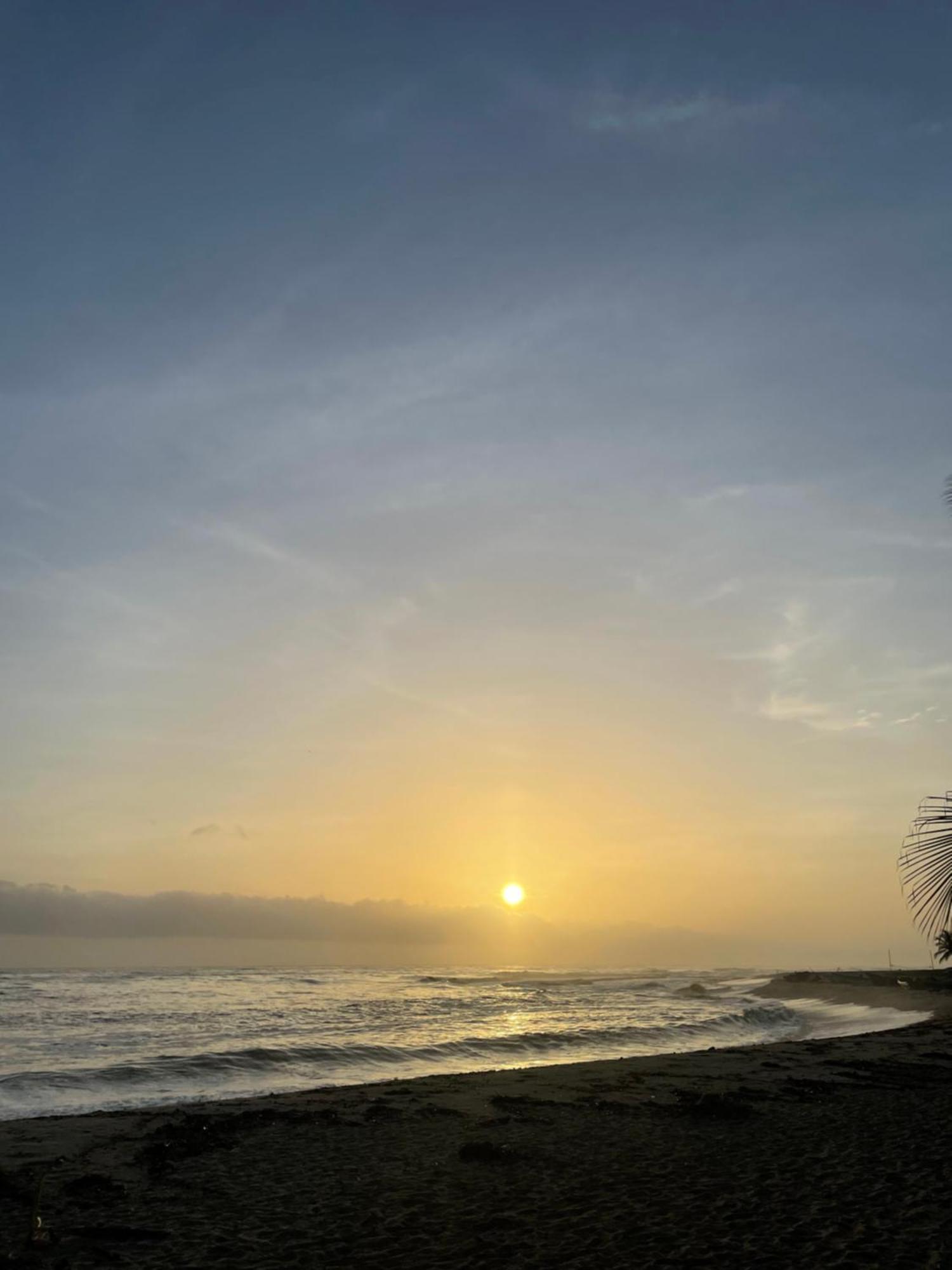 The Mompe Beach Hostal La Poza 外观 照片