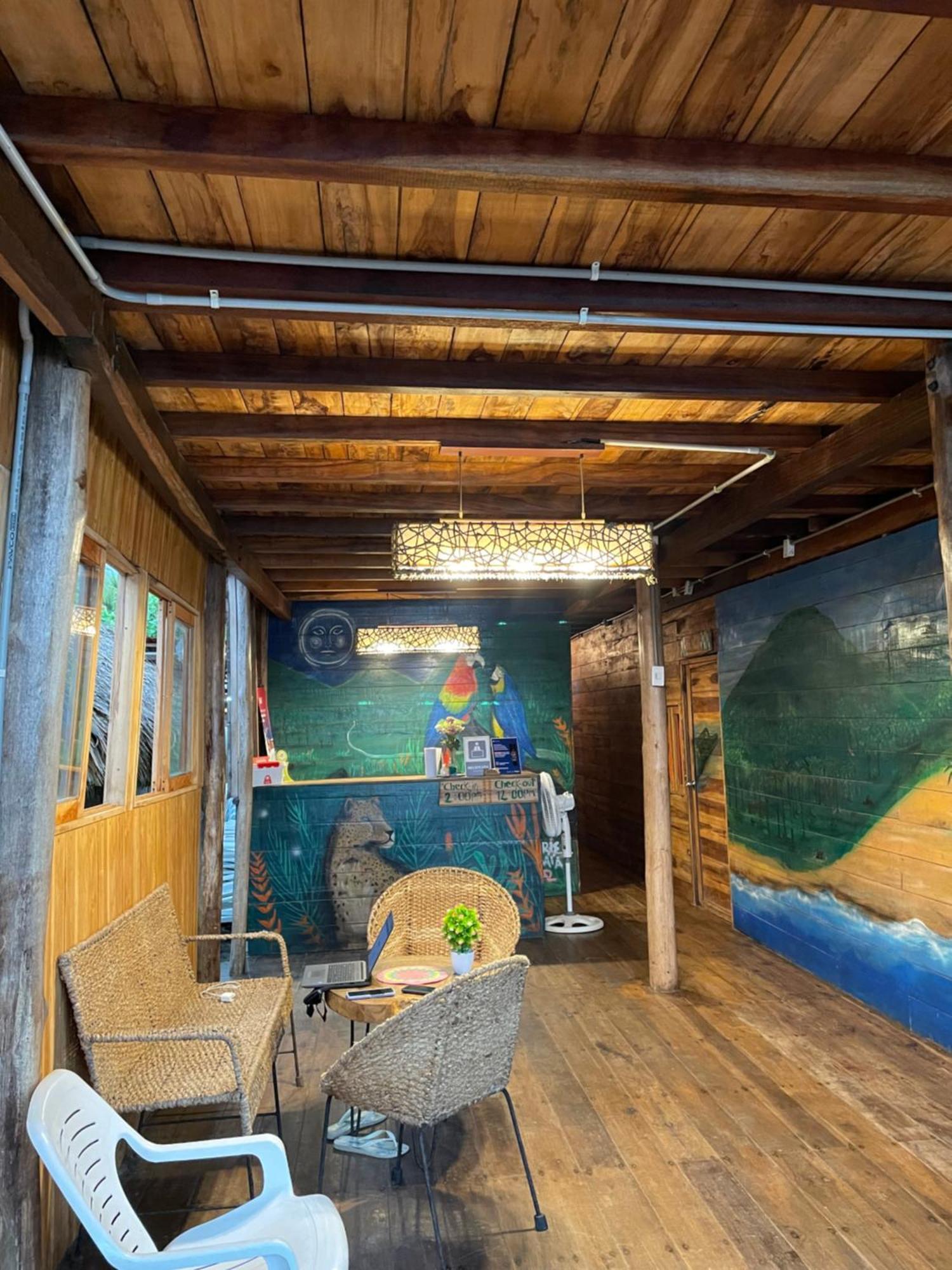 The Mompe Beach Hostal La Poza 外观 照片