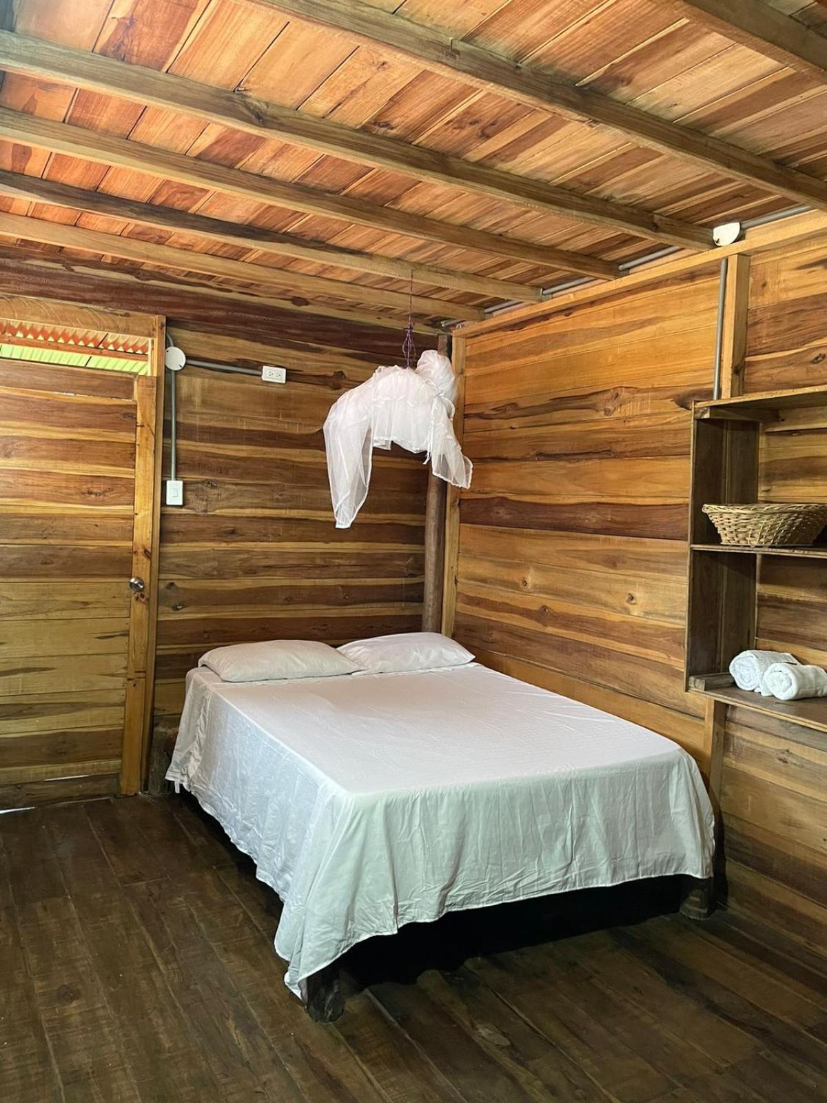 The Mompe Beach Hostal La Poza 外观 照片