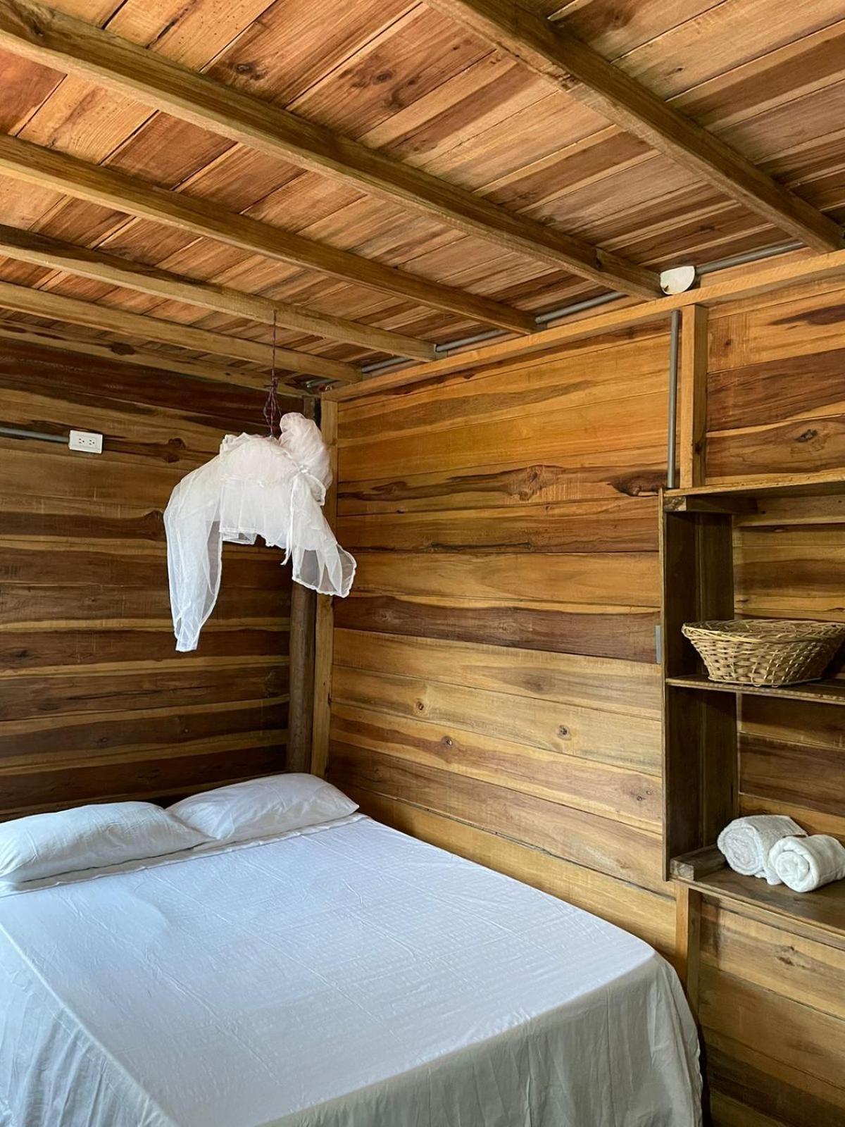 The Mompe Beach Hostal La Poza 外观 照片