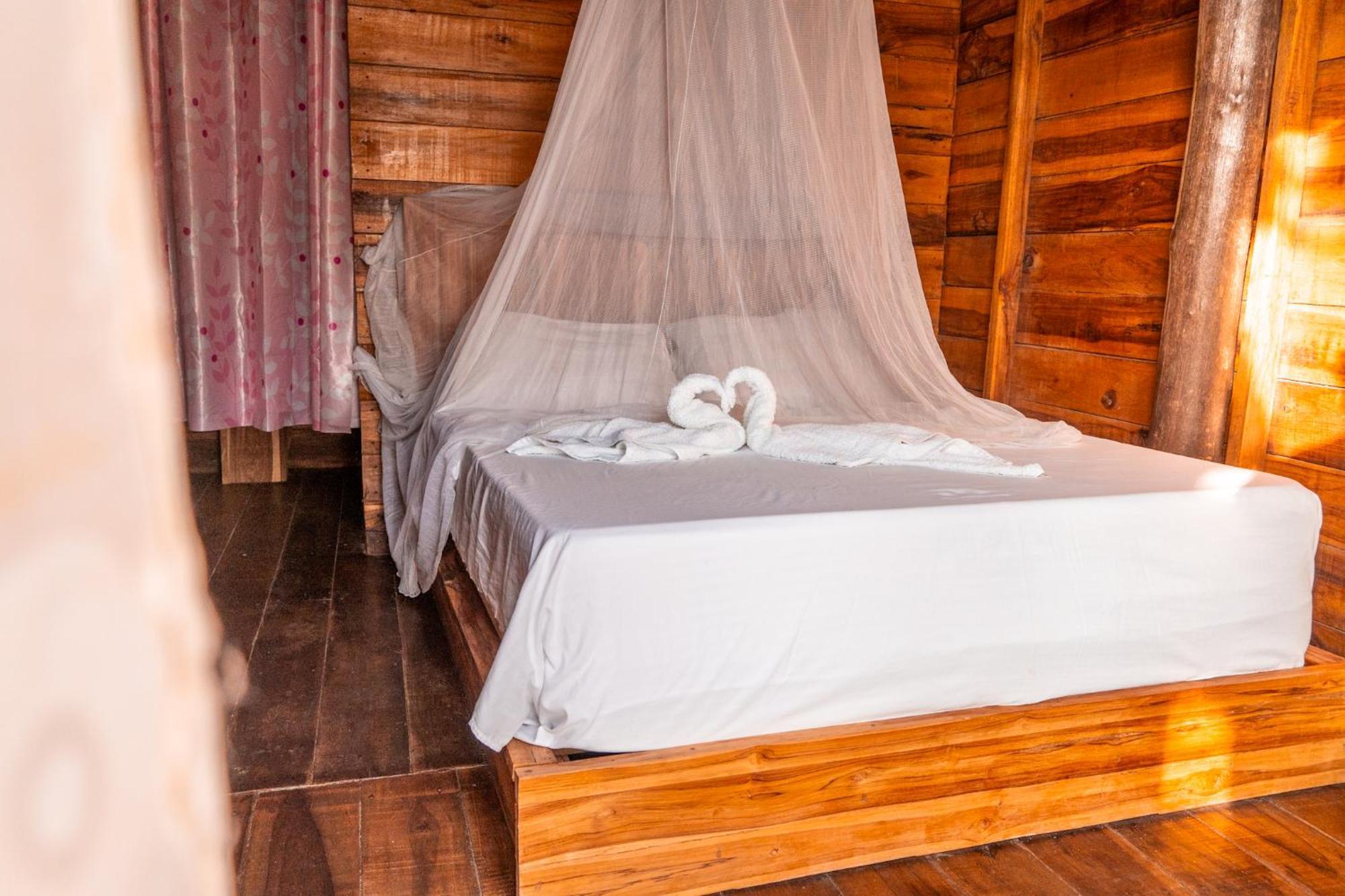 The Mompe Beach Hostal La Poza 外观 照片